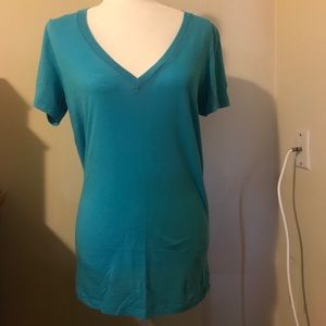 PINK Perfect V-Neck Tee